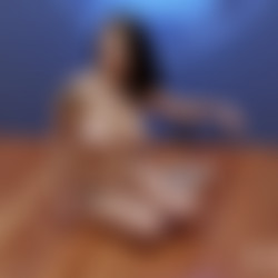 [PremiumBukkake.com] - Valeria Valois #1 - Bukkake + Interview + BTS - [1080p]